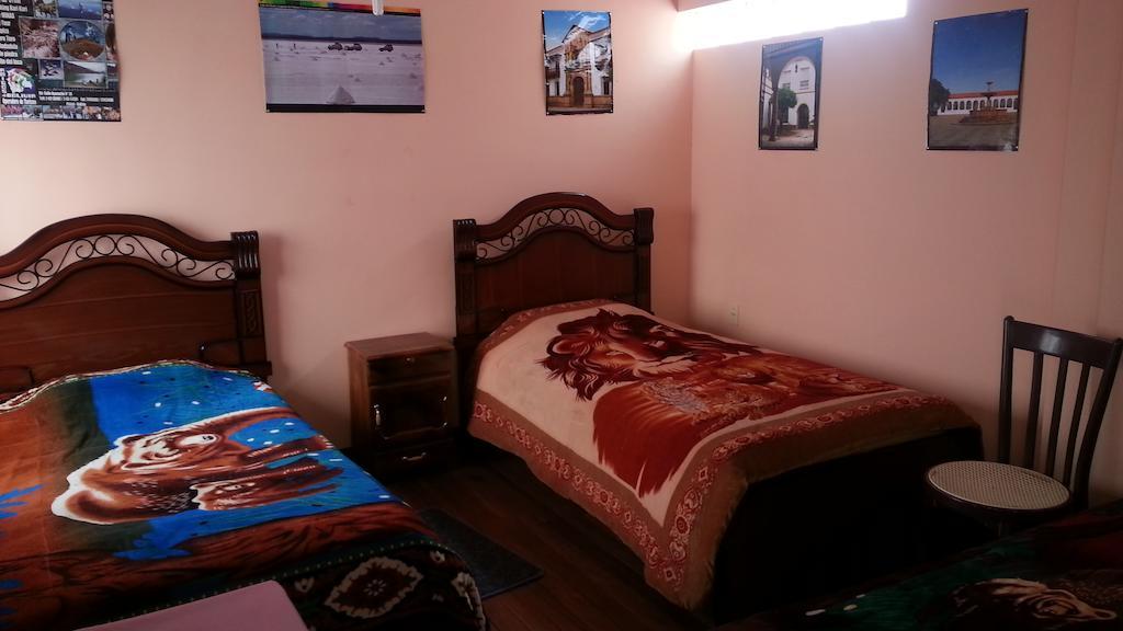 Hostal Villa Imperial Yunguyo Cameră foto